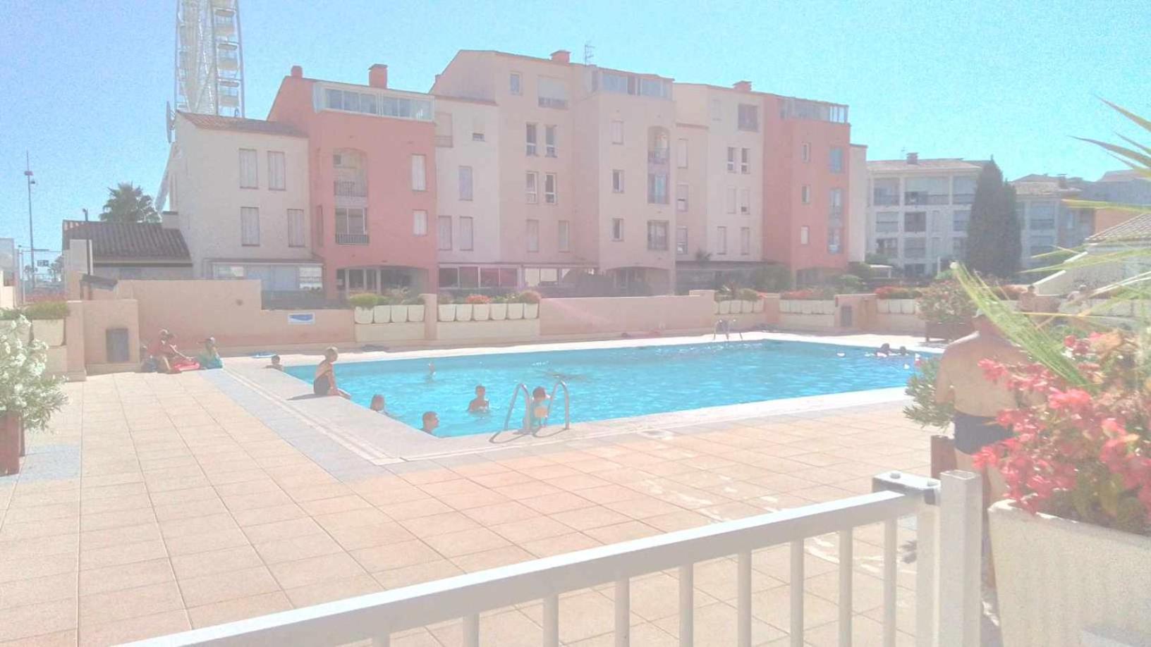 아그 Grand T3 Piscine, Garage Centre Port 아파트 외부 사진